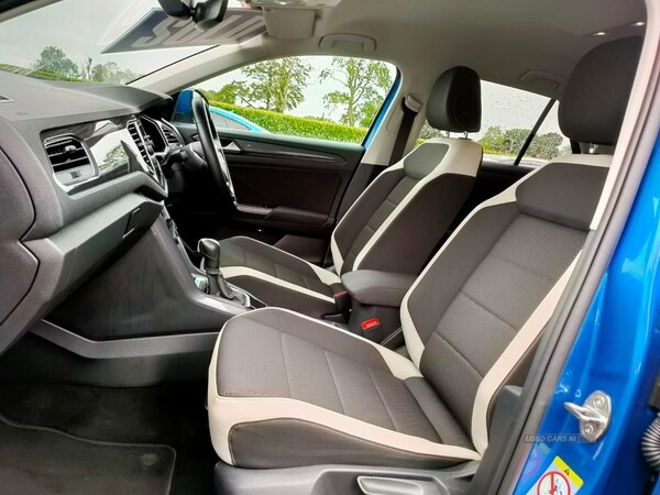 Used Volkswagen T-Roc 2021 for sale - 72117634: Photo 8