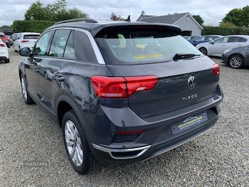Used Volkswagen T-Roc 2021 for sale - 75429704: Photo