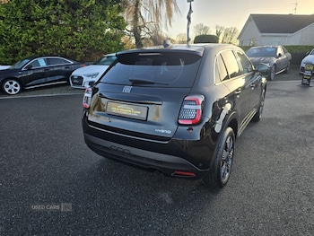 Used Fiat 600 2025 for sale - 76803024: Photo