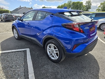 Used Toyota C-HR 2022 for sale - 79085160: Photo