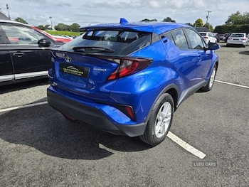 Used Toyota C-HR 2022 for sale - 79085160: Photo