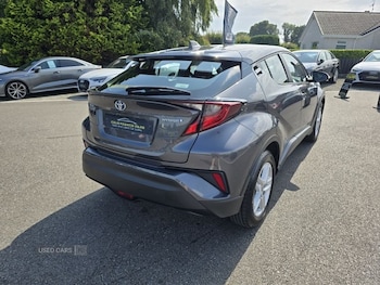 Used Toyota C-HR 2020 for sale - 75609990: Photo