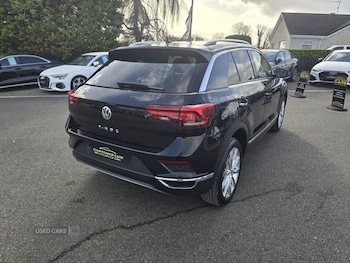 Used Volkswagen T-Roc 2019 for sale - 77697155: Photo