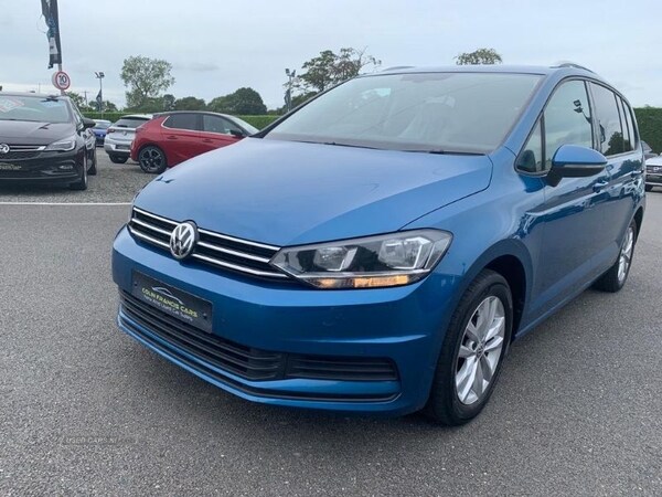 Used Volkswagen Touran 2019 for sale - 71255572: Photo 1