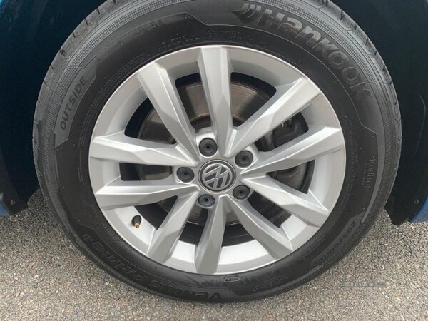 Used Volkswagen Touran 2019 for sale - 71255572: Photo 9