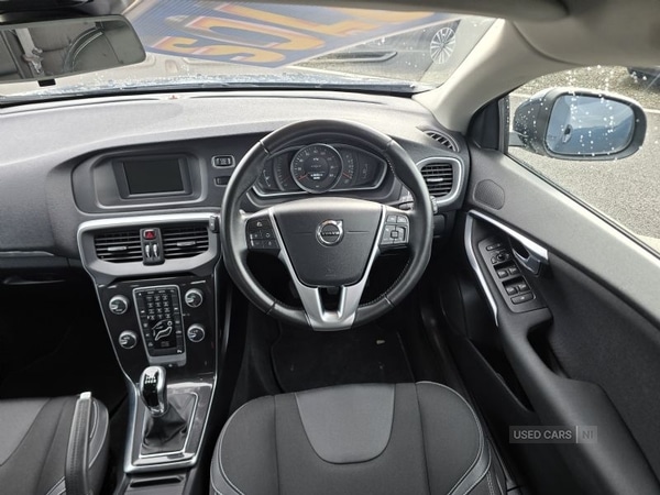 Used Volvo V40 2018 for sale - 77941209: Photo 10