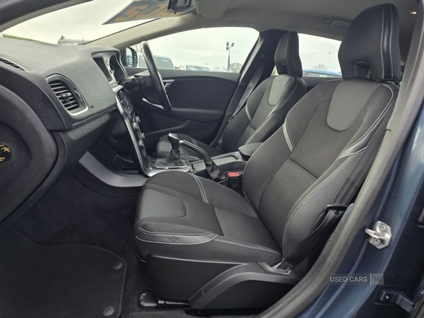 Used Volvo V40 2018 for sale - 77941209: Photo 7