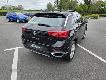 Used Volkswagen T-Roc 2019 for sale - 78536352: Photo