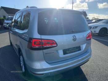 Used Volkswagen Sharan 2017 for sale - 71410430: Photo