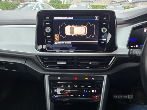 Used Volkswagen T-Roc 2023 for sale - 77538845: Photo 13