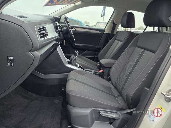 Used Volkswagen T-Roc 2023 for sale - 77538845: Photo 7