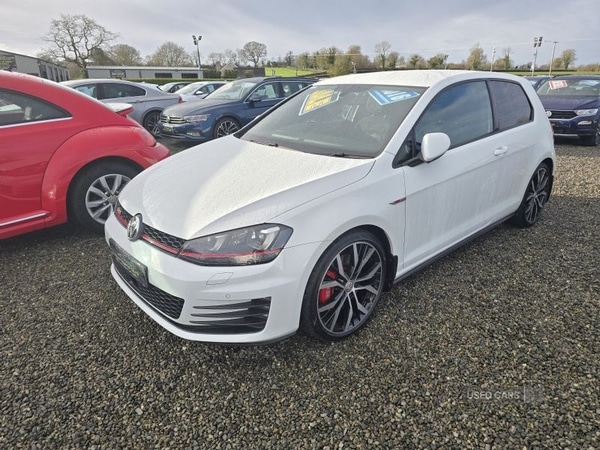 Used Volkswagen Golf 2016 for sale - 77306540: Photo 2