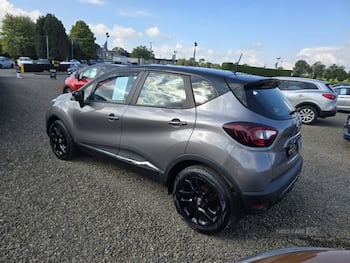 Used Renault Captur 2018 for sale - 79670725: Photo
