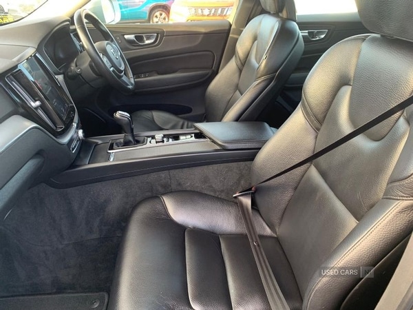 Used Volvo XC60 2018 for sale - 77017418: Photo 9