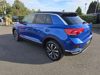 Used Volkswagen T-Roc 2021 for sale - 76123409: Photo