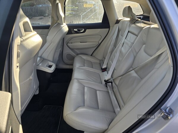 Used Volvo XC60 2017 for sale - 73601966: Photo 8