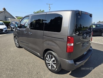 Used Toyota PROACE CITY Verso 2019 for sale - 79159437: Photo