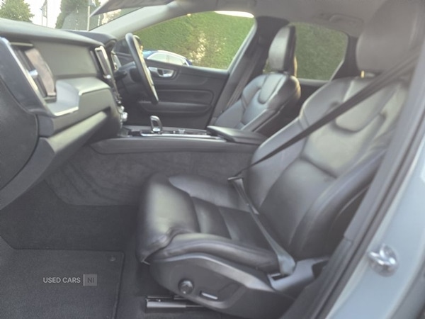 Used Volvo XC60 2023 for sale - 77770248: Photo 7