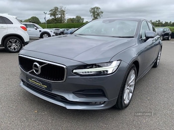 2020 - 2.0 D4 Momentum Plus 4dr Geartronic
