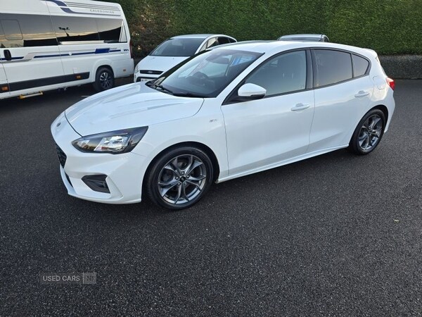 Used Ford Focus 2020 for sale - 76338116: Photo 2