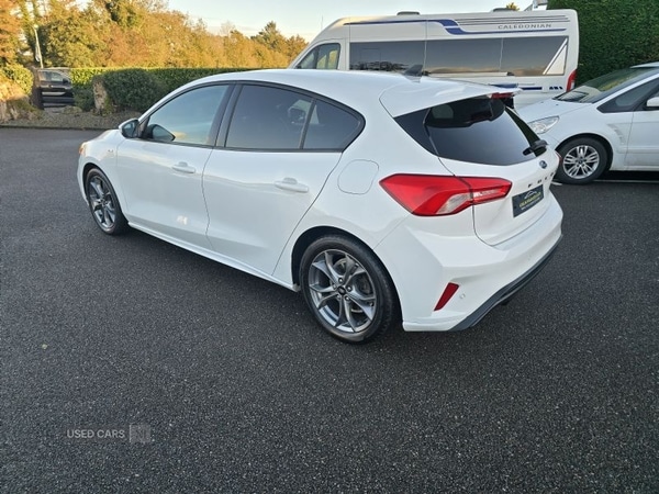 Used Ford Focus 2020 for sale - 76338116: Photo 3