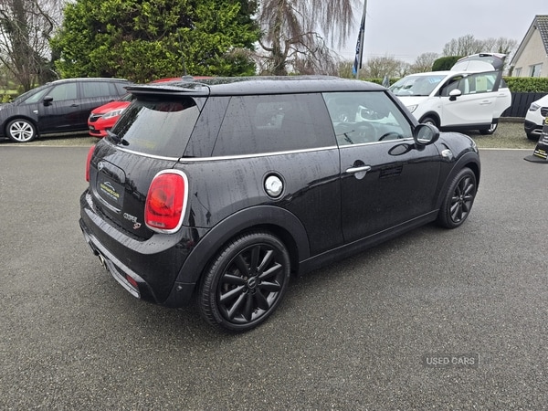 Used MINI Hatch 2018 for sale - 73440704: Photo 5