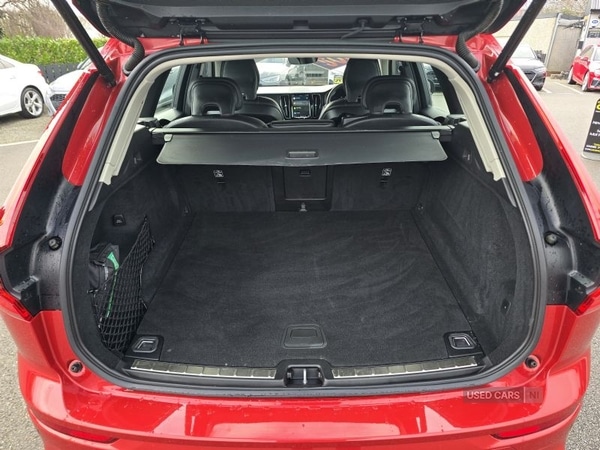 Used Volvo XC60 2022 for sale - 77697030: Photo 9