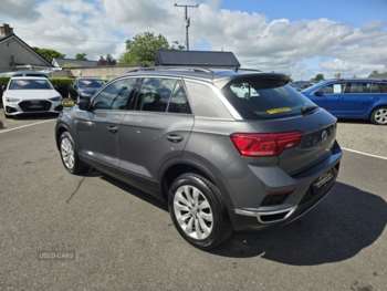 Used Volkswagen T-Roc 2018 for sale - 74966270: Photo