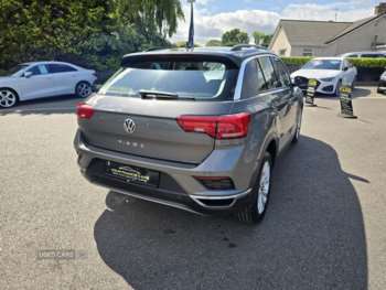 Used Volkswagen T-Roc 2018 for sale - 74966270: Photo