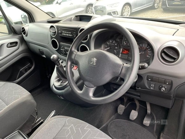 Used Peugeot Partner Tepee 2018 for sale - 75429925: Photo 12