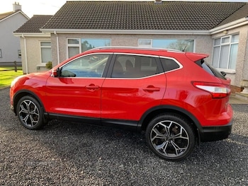 Used Nissan Qashqai 2017 for sale - 77017517: Photo