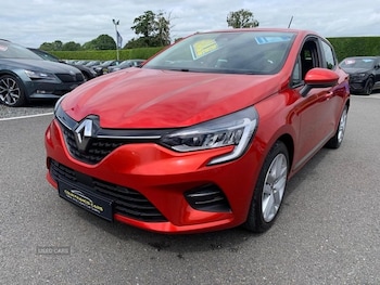 Used Renault Clio 2021 for sale - 79182145: Photo