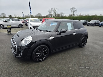 Used MINI Hatch 2018 for sale - 79085643: Photo