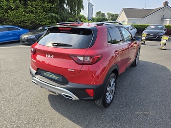 Used Kia Stonic 2023 for sale - 79249339: Photo