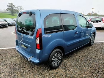 Used Peugeot Partner Tepee 2019 for sale - 74228677: Photo