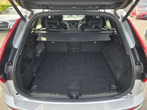 Used Volvo XC60 2020 for sale - 76441610: Photo 9