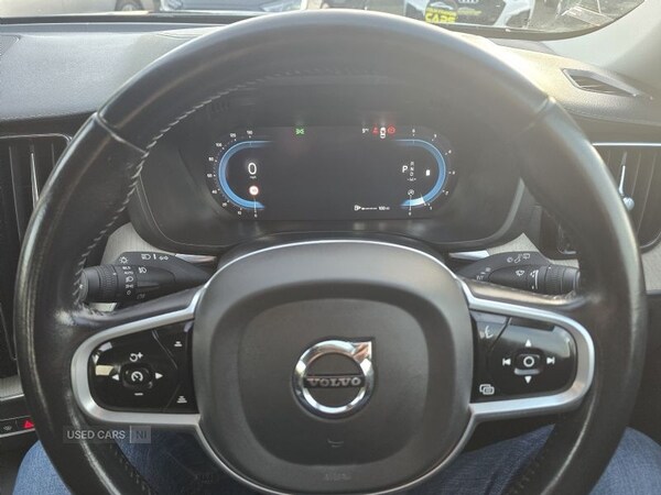 Used Volvo XC60 2021 for sale - 76753859: Photo 11