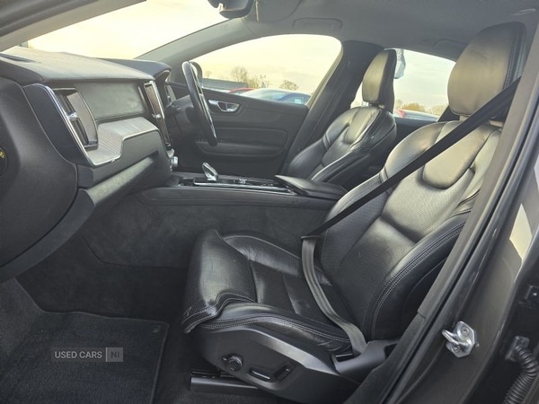 Used Volvo XC60 2021 for sale - 76753859: Photo 7