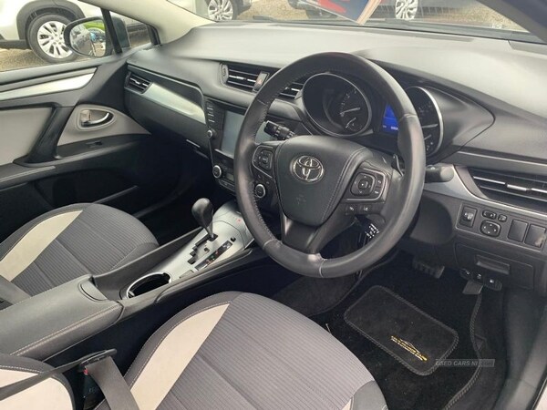Used Toyota Avensis 2017 for sale - 71256724: Photo 11