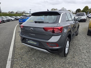 Used Volkswagen T-Roc 2024 for sale - 78215222: Photo