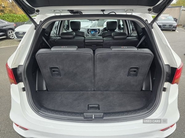 Used Hyundai Santa Fe 2018 for sale - 76433457: Photo 10