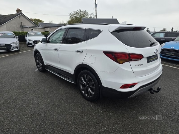 Used Hyundai Santa Fe 2018 for sale - 76433457: Photo 3