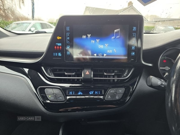 Used Toyota C-HR 2018 for sale - 76593050: Photo 12