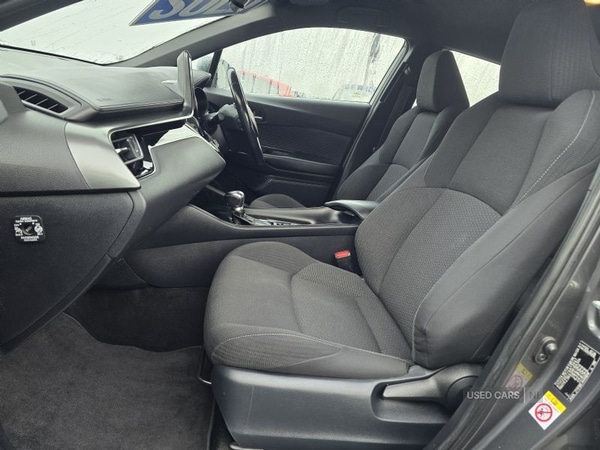 Used Toyota C-HR 2018 for sale - 76593050: Photo 7