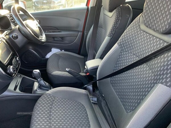 Used Renault Captur 2018 for sale - 72653512: Photo 8