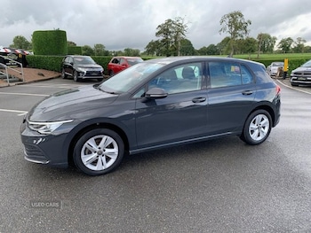 Used Volkswagen Golf 2021 for sale - 75929150: Photo