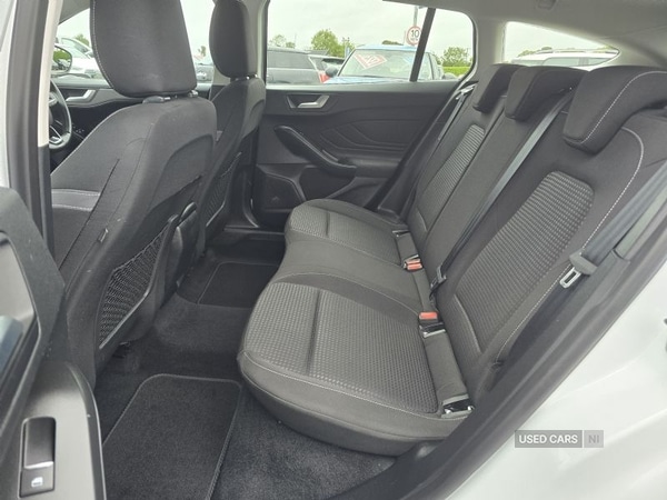 Used Ford Focus 2022 for sale - 76138959: Photo 8