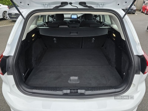 Used Ford Focus 2022 for sale - 76138959: Photo 9