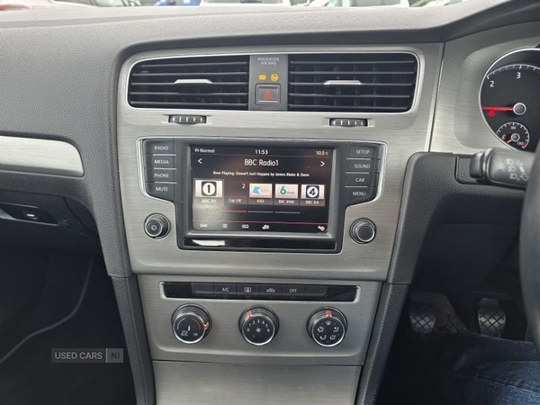 Used Volkswagen Golf 2015 for sale - 77941255: Photo 12