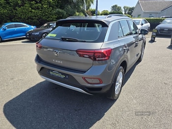 Used Volkswagen T-Roc 2023 for sale - 79169995: Photo
